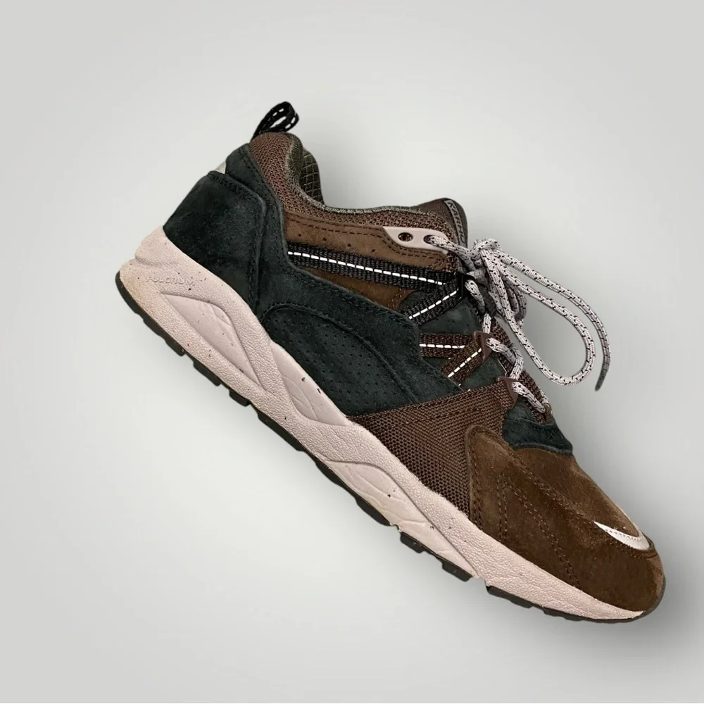 Karhu - Fusion 2.0 (Jet‎ Black/Java) Sz 7.5 Mens/ 9 Womens